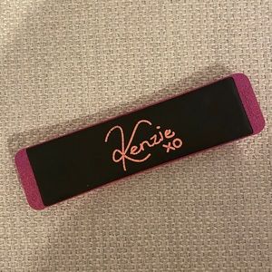 Kenzie XO turn board